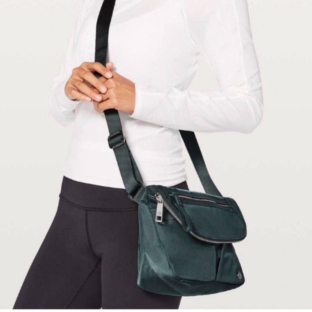 Teal Shadow LuLulemon Crossbody Bag